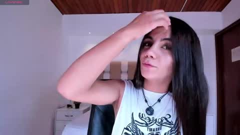 Martina online show from March 2026 07:13:02 PM