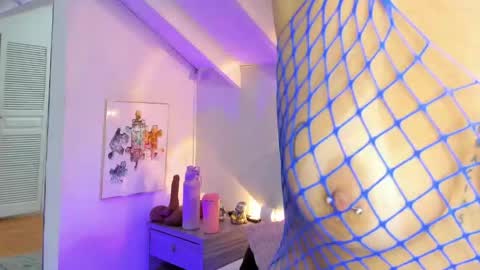 Snapshot of martina_miiller chatting on April 2026 12:31:01 PM martina mIIler online show from April 2026 12:31:01 PM