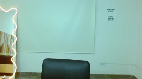 Snapshot of martina_tay chatting on March 2025 03:12:02 AM Hey im martina online show from March 2025 03:12:02 AM