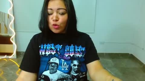 Snapshot of martina_tay chatting on March 2025 09:53:02 AM Hey im martina online show from March 2025 09:53:02 AM