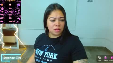 Snapshot of martina_tay chatting on March 2025 03:02:02 AM Hey im martina online show from March 2025 03:02:02 AM