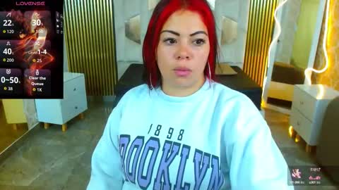 Snapshot of martina_tay chatting on September 2025 03:17:02 AM Hey im martina online show from September 2025 03:17:02 AM