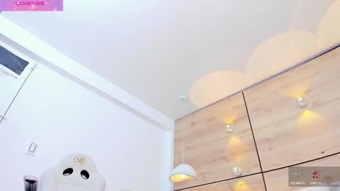 martina touss  online show from January 2025 04:02:01 AM