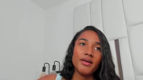 Snapshot of martina_xblack chatting on December 2024 12:54:01 AM Martina Black online show from December 2024 12:54:01 AM