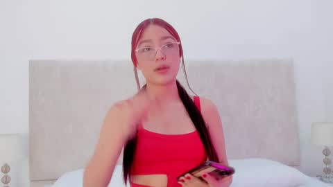 Martina  online show from October 2025 07:51:01 PM