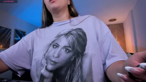 Snapshot of martinnabonnet chatting on January 2025 10:36:02 AM Martinna Bonnet online show from January 2025 10:36:02 AM