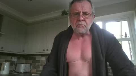 martinrgbxxxx online show from February 2026 10:05:02 AM