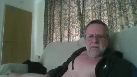 martinrgbxxxx online show from March 2026 11:36:02 AM
