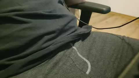 marv0001 online show from November 2025 08:20:01 PM