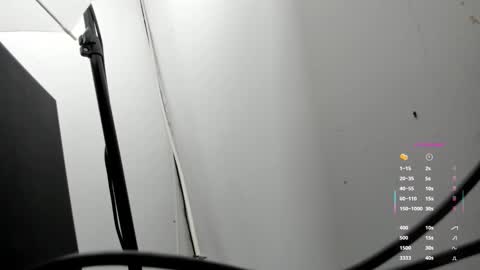      online show from October 2025 02:01:02 AM