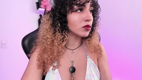 Snapshot of mary_jane_lovers chatting on December 2024 10:01:02 PM Mary Jane online show from December 2024 10:01:02 PM