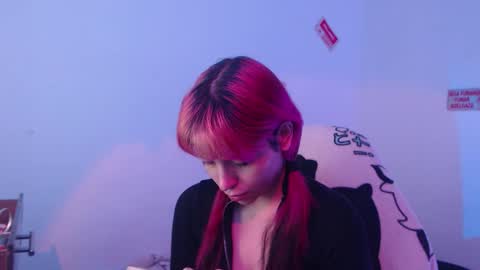                      100   online show from October 2025 06:26:02 AM