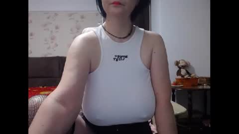 Snapshot of mary_x chatting on May 2026 03:24:02 AM Mary online show from May 2026 03:24:02 AM
