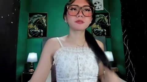Snapshot of maryannbrown chatting on June 2026 05:03:02 AM maryannbrown online show from June 2026 05:03:02 AM