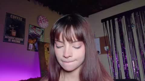 Snapshot of maryberry__ chatting on January 2026 06:08:01 AM online show from January 2026 06:08:01 AM