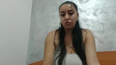 Snapshot of maryem199115 chatting on November 2025 01:54:02 PM maryem online show from November 2025 01:54:02 PM