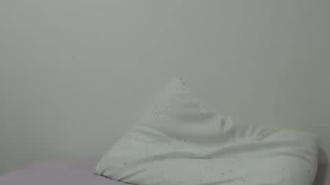 Snapshot of maryem199115 chatting on December 2025 01:49:01 PM maryem online show from December 2025 01:49:01 PM