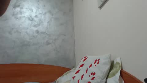 Snapshot of maryem199115 chatting on February 2026 02:13:01 PM maryem online show from February 2026 02:13:01 PM