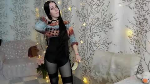 Snapshot of marylou_ chatting on December 2024 05:17:01 AM Mary Lou online show from December 2024 05:17:01 AM