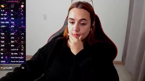 Dulce Maria online show from October 2025 02:58:02 AM