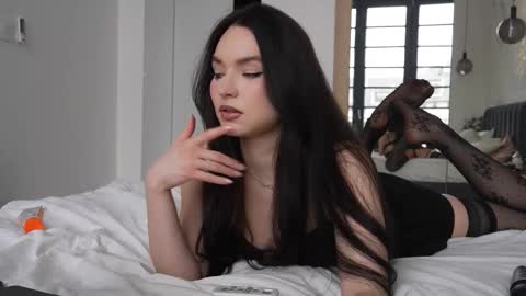 Marina online show from February 2026 10:58:01 AM