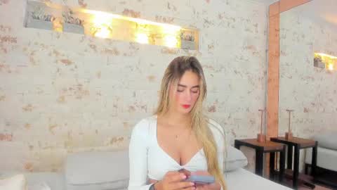 Snapshot of maryy_campbell chatting on May 2026 11:48:01 AM maryy campbell online show from May 2026 11:48:01 AM