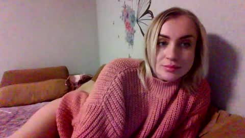 maryyemm online show from January 2025 09:47:01 PM