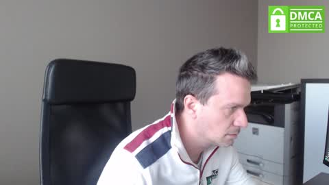 Snapshot of maschiodavide89 chatting on January 2025 11:04:02 AM David online show from January 2025 11:04:02 AM