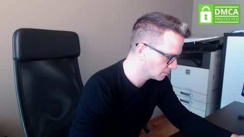 Snapshot of maschiodavide89 chatting on February 2025 10:48:02 AM David online show from February 2025 10:48:02 AM