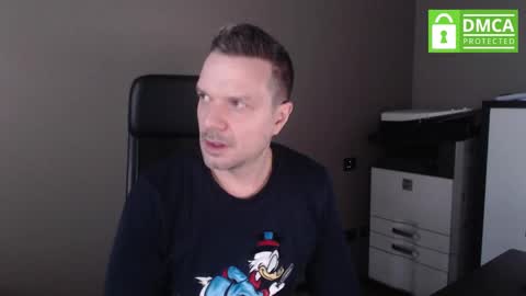 Snapshot of maschiodavide89 chatting on February 2025 07:11:02 AM David online show from February 2025 07:11:02 AM