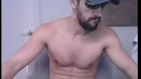 Snapshot of mascuhunk chatting on February 2025 04:51:02 AM mascuhunk online show from February 2025 04:51:02 AM