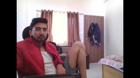 maskboyz2003 online show from December 2024 05:40:02 AM