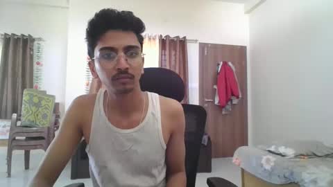 maskboyz2003 online show from January 2025 07:37:01 AM