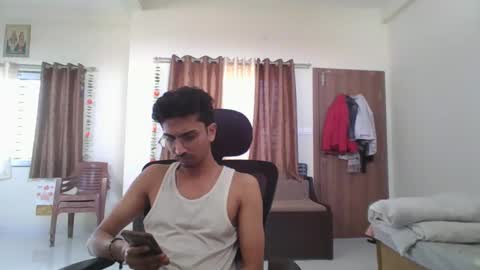 maskboyz2003 online show from January 2025 09:57:02 AM