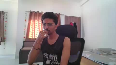 maskboyz2003 online show from February 2025 03:55:02 AM