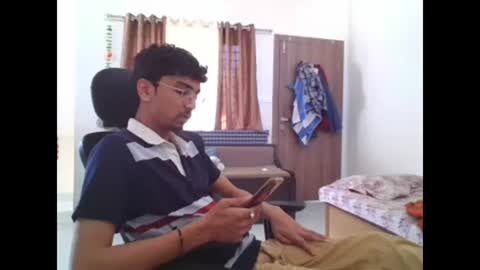 maskboyz2003 online show from March 2025 04:38:02 AM