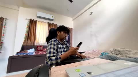 maskboyz2003 online show from September 2025 08:16:02 AM