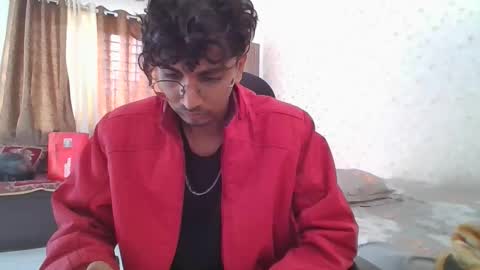 Mask Boy online show from November 2025 05:07:01 AM