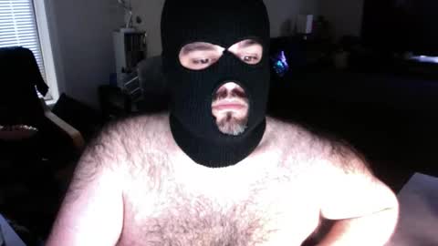 Snapshot of maskedbearofficial chatting on May 2026 05:29:01 PM maskedbearofficial online show from May 2026 05:29:01 PM