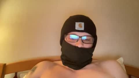 Snapshot of maskedupleo chatting on September 2025 06:58:02 AM maskedupleo online show from September 2025 06:58:02 AM