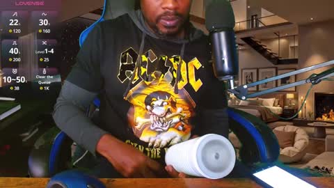 Maskmind online show from February 2025 04:59:02 AM