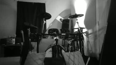 Snapshot of massageartist chatting on February 2026 05:33:02 AM HappyZending online show from February 2026 05:33:02 AM