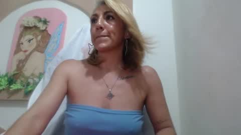 Snapshot of massielferretis chatting on July 2026 03:23:01 AM massiel ferreti online show from July 2026 03:23:01 AM