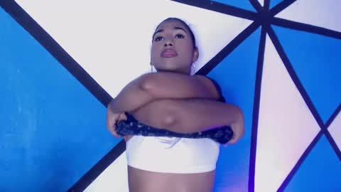 massielhot online show from October 2025 06:49:02 PM