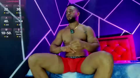 massimo_cruz online show from January 2026 12:20:02 PM