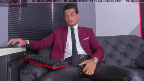 Snapshot of massimo_g chatting on July 2026 11:56:02 AM I am Massimo online show from July 2026 11:56:02 AM