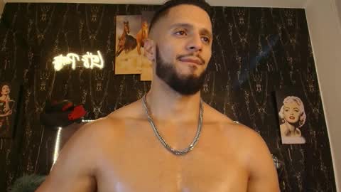 massimo_greco2 online show from October 2025 09:55:01 PM