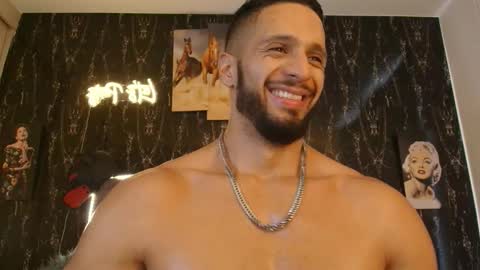 massimo_greco2 online show from November 2025 09:36:02 PM