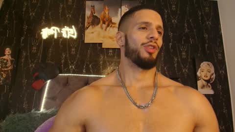 massimo_greco2 online show from November 2025 10:42:01 PM