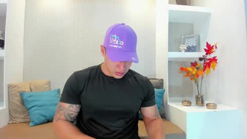 Massimo Contie online show from January 2025 11:58:02 AM